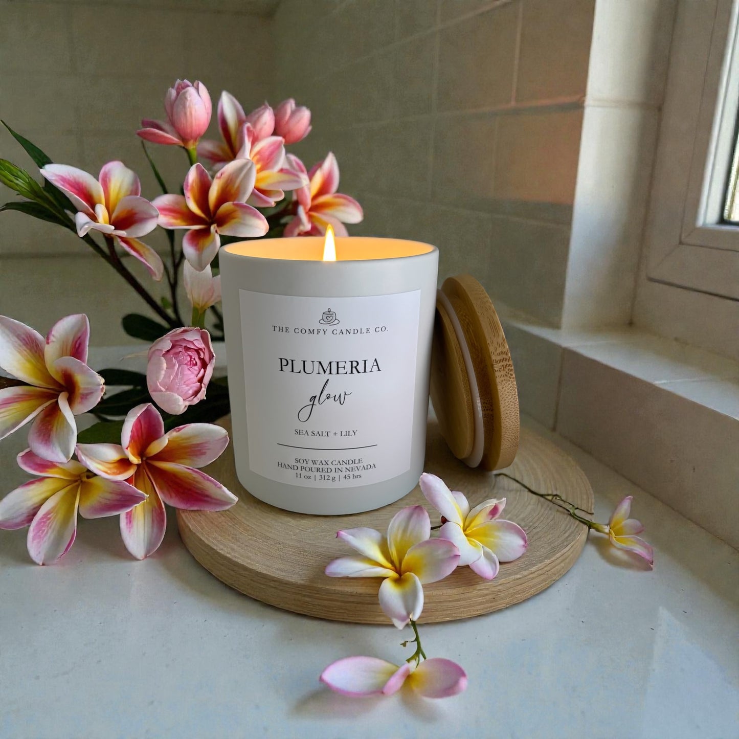 PLUMERIA GLOW 11 OZ. CANDLE