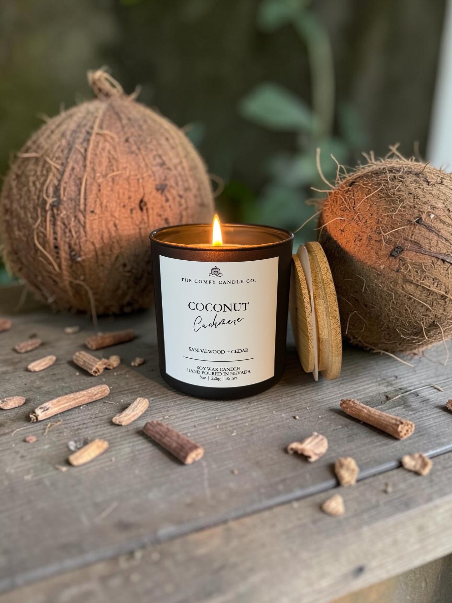 COCONUT CASHMERE 8 OZ. CANDLE
